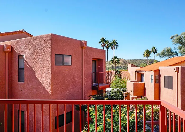 Sabino Canyon Apartment *