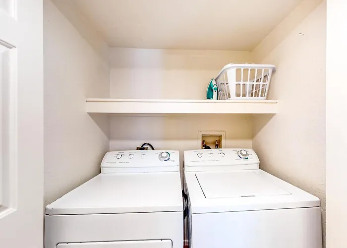Sabino Canyon Apartment
